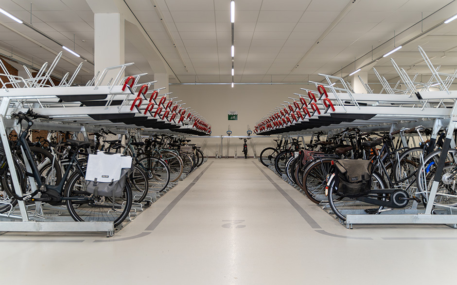 VelopA-Up two-tier bicycle rack