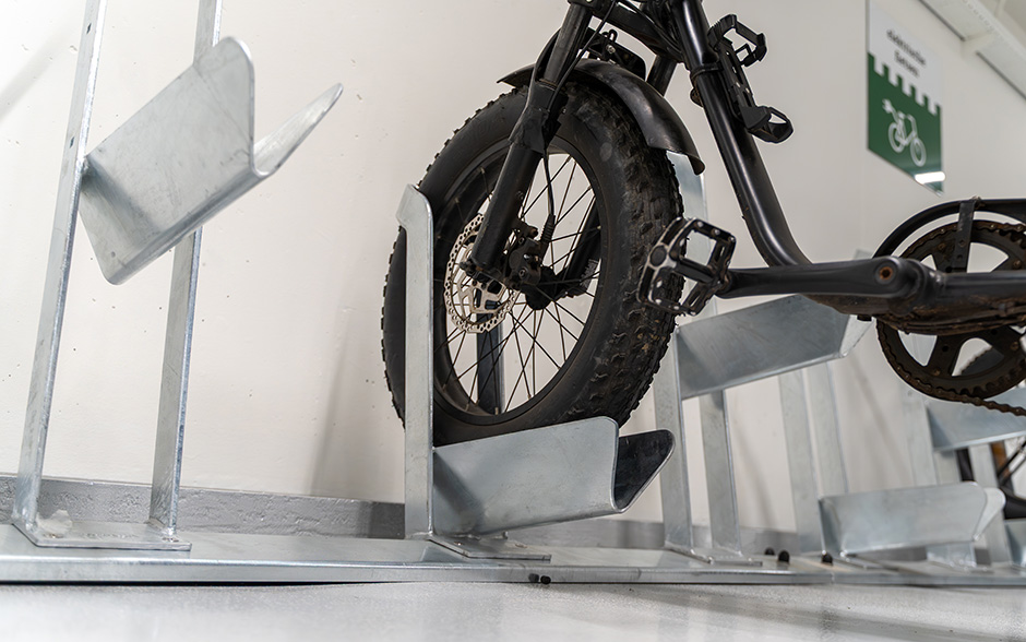Kran single-sided parking system for fatbikes