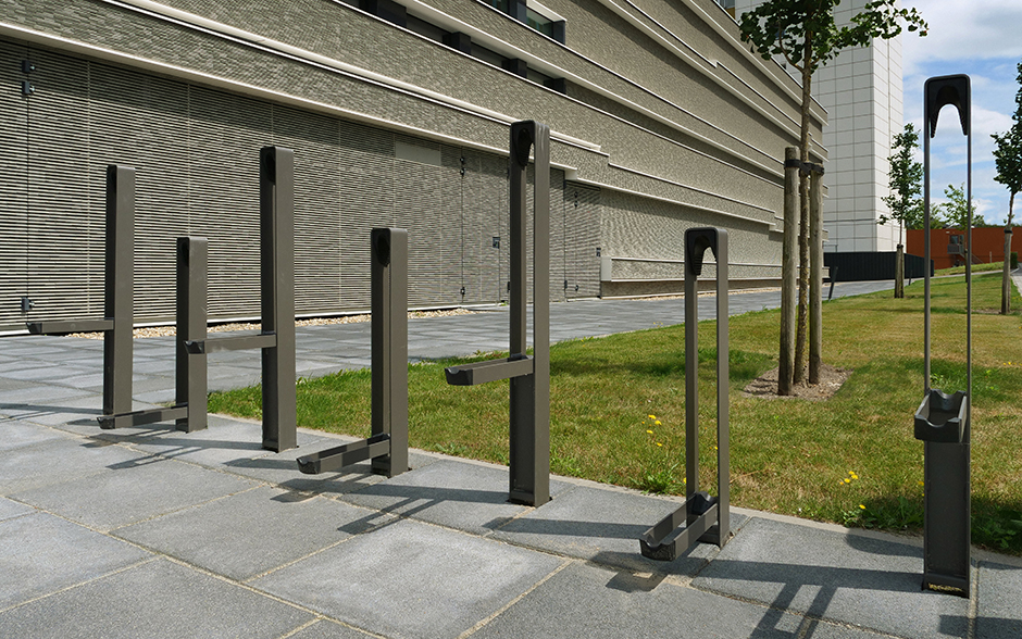 Construct steel bicycle rack