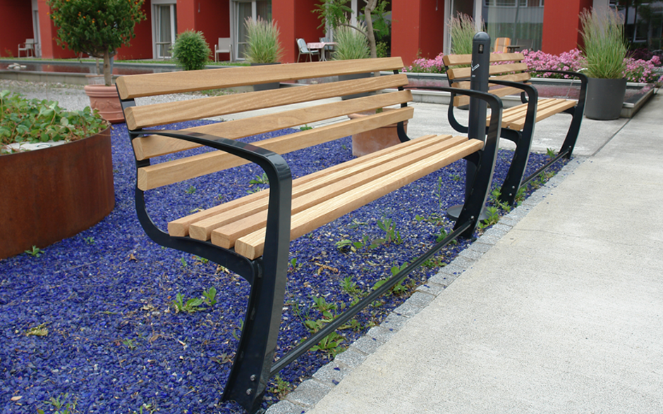Vivanti bench for the elderly wood with backrest 3 seater