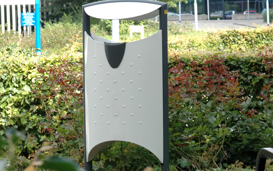 Limpio waste bin