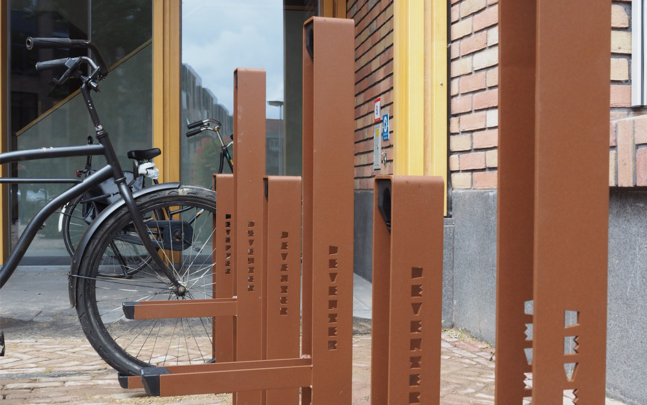 Construct steel bicycle rack