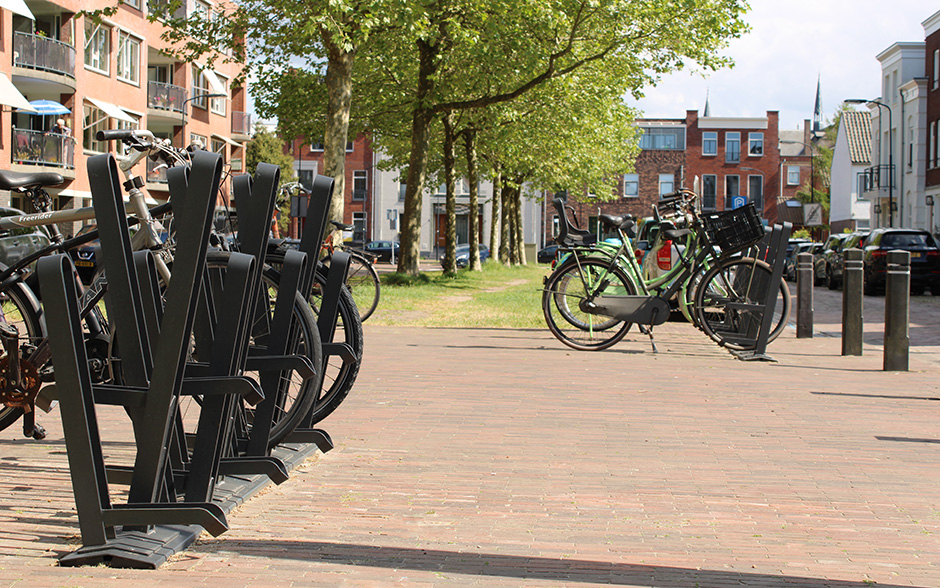 Line double-sided bike rack